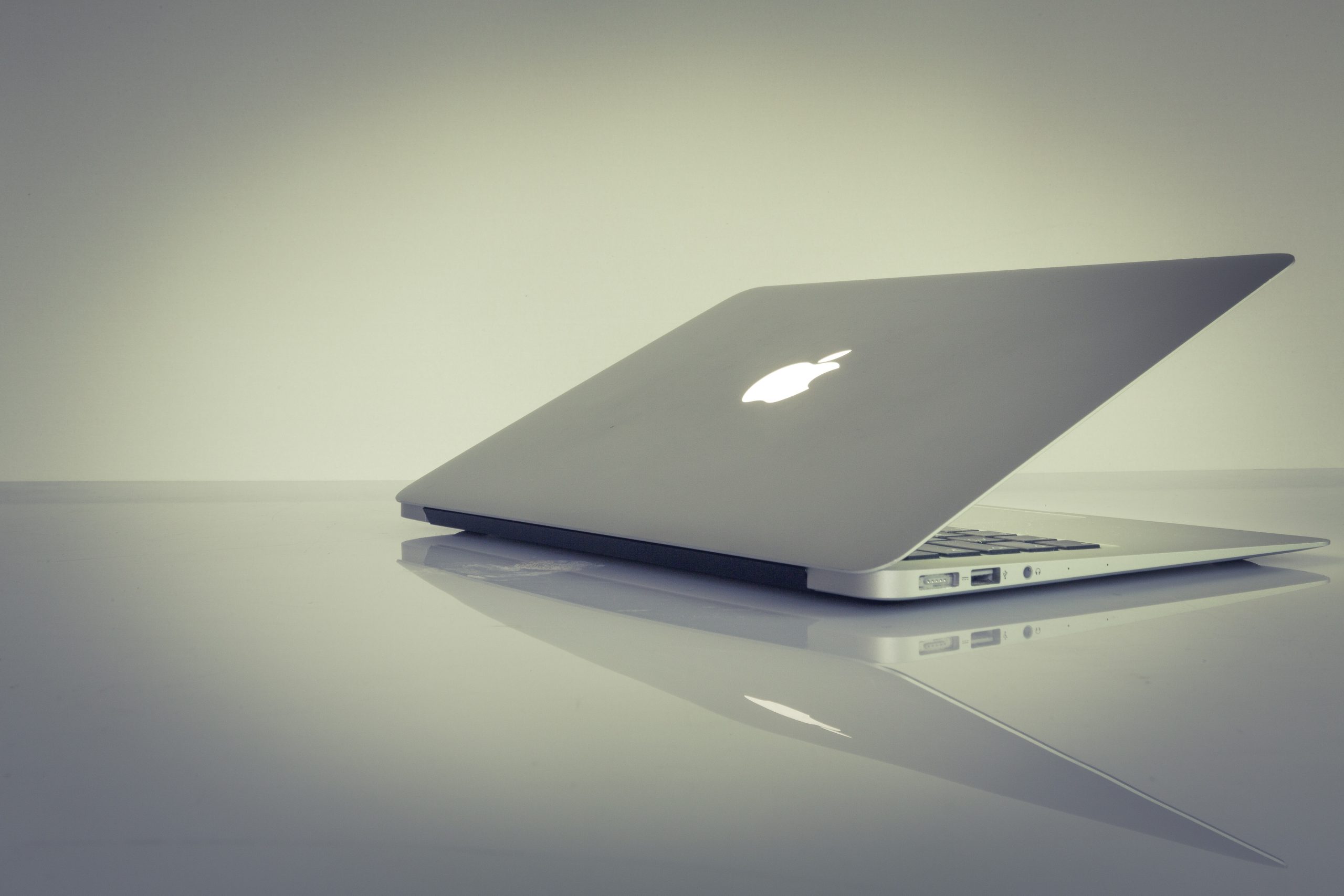 Precio De La Computadora Apple